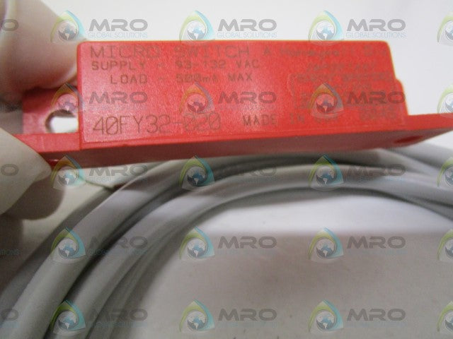 MICROSWITCH 40FY32-020 PROXIMITY SENSOR *NEW NO BOX*