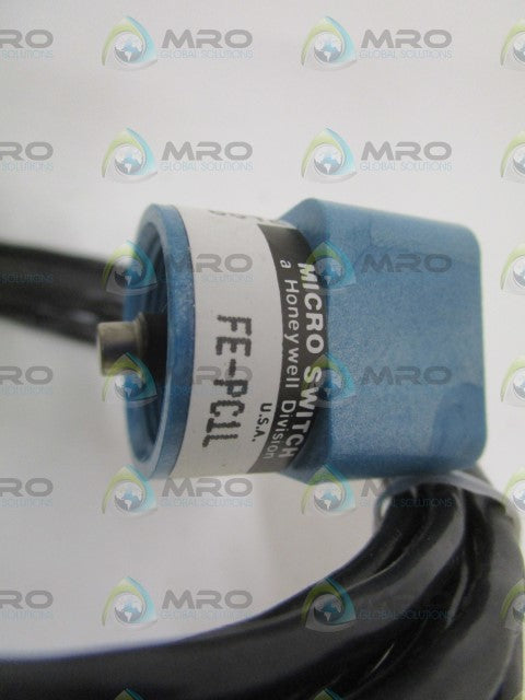 MICROSWITCH FE-PC1L  PHOTOELECTRIC SENSOR (AS PICTURED) *NEW NO BOX*