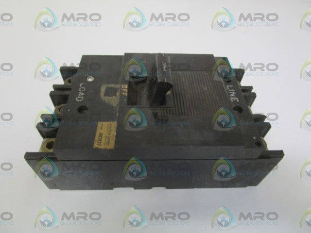 SQUARE D 997327 CIRCUIT BREAKER 225A (CHIPPED AS PICTURED) *USED*