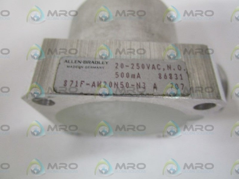 ALLEN BRADLEY 871F-AW20N50-N3 SER. A PROXIMITY SWITCH  NSNP