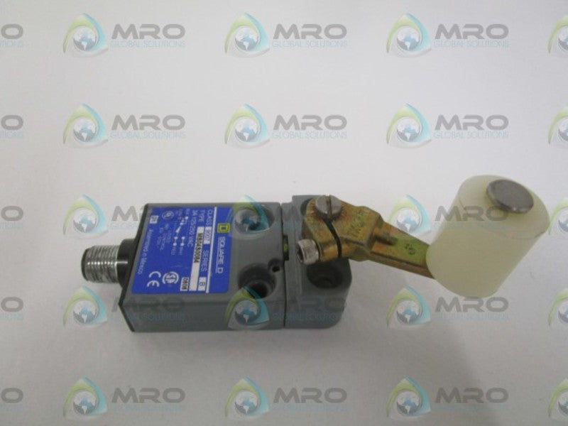 SQUARE D 9007-MS04S0084 SER. B LIMIT SWITCH (AS PICTURED) *NEW NO BOX*