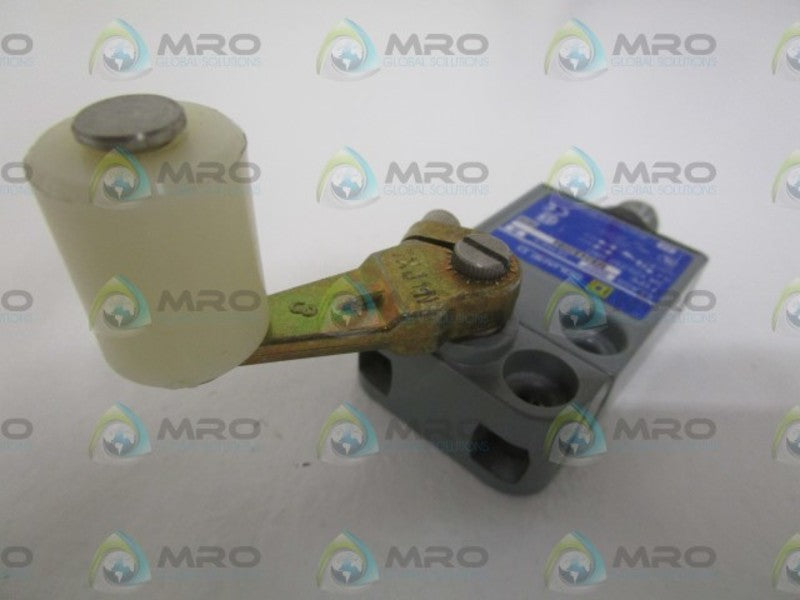 SQUARE D 9007-MS04S0084 SER. B LIMIT SWITCH (AS PICTURED) *NEW NO BOX*