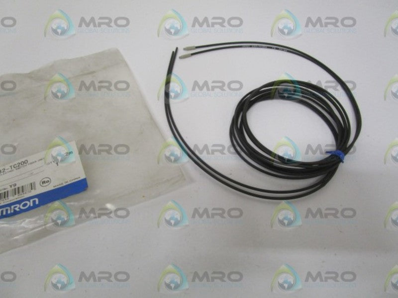 OMRON E32-TC200 (MISSING ACCESSORIES) NSNP