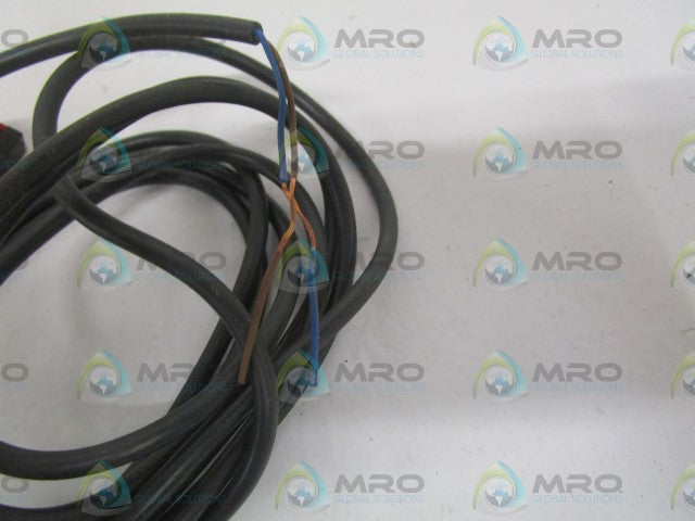 OMRON E3S-AT11-L PHOTOELECTRIC SWITCH *NEW NO BOX*