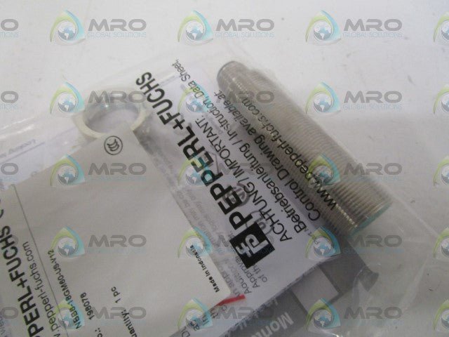PEPPERL+FUCHS NBB8-18GM60-US-V12 PROXIMITY SENSOR *NEW IN FACTORY BAG*