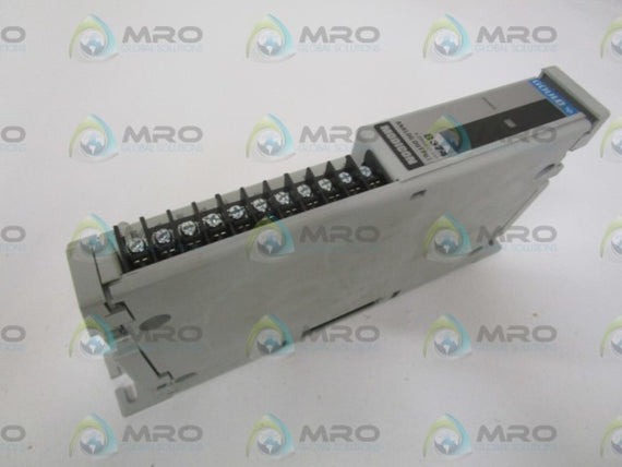 GOULD MODICON AS-B374-001 OUTPUT MODULE *NEW NO BOX*