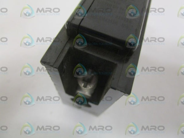 CUTLER-HAMMER BR120 CIRCUIT BREAKER 20AMP  UNMP
