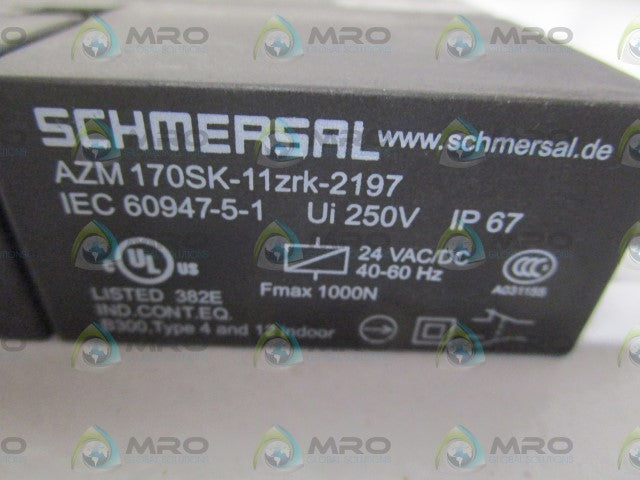 SCHMERSAL AZM170SK-11ZRK-2197 SOLENOID INTERLOCK SWITCH *NEW NO BOX*