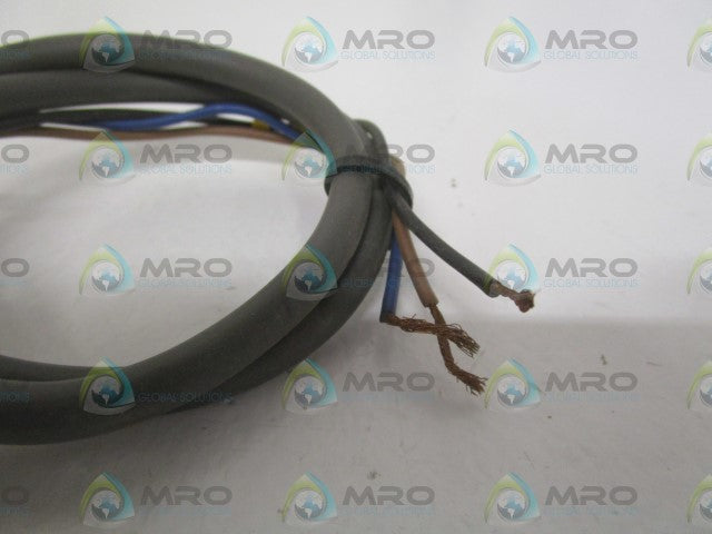 OMRON E2K-X15ME1 CAPACITIVE PROXIMITY SWITCH *USED*