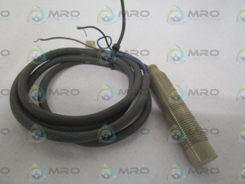 OMRON TL-X5MB1-GL PROXIMITY SWITCH *USED*