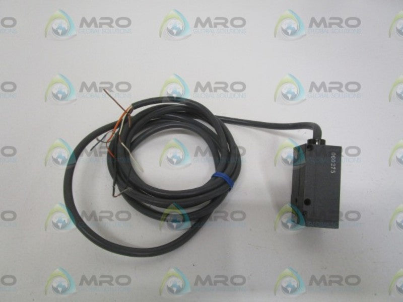OMRON Z4LA-D1030 LINEAR SENSOR  UNMP