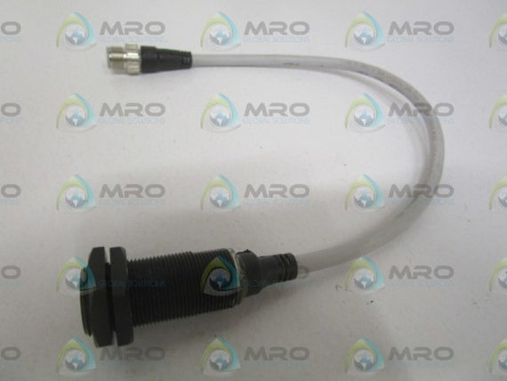 OMRON E2EQ-X7D1G-M1GJ-T PROXIMITY SWITCH (AS PICTURED) *NEW NO BOX*