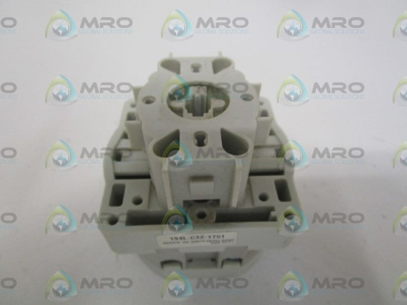 INDUSTRIAL SPARE PART 194L-C32-1751  SER. A ON-OFF SWITCH (AS PICTURED)  NSMP