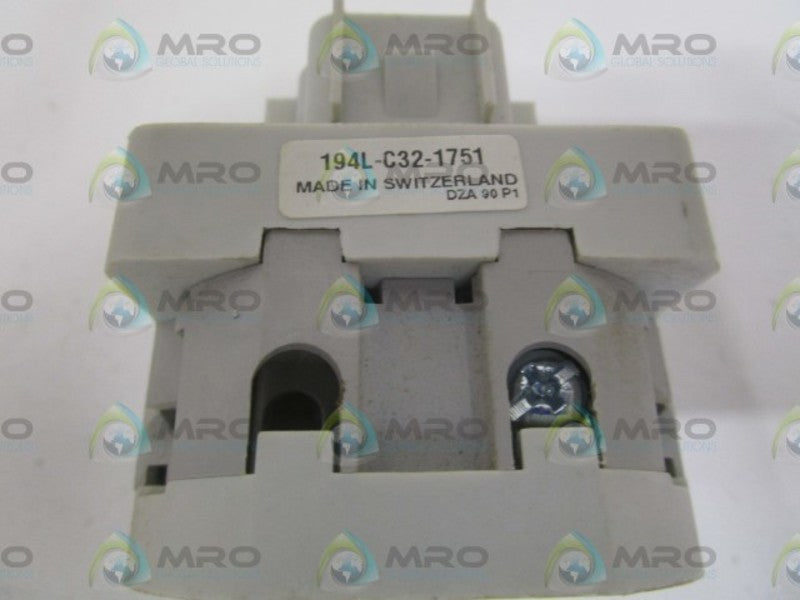 INDUSTRIAL SPARE PART 194L-C32-1751  SER. A ON-OFF SWITCH (AS PICTURED)  NSMP