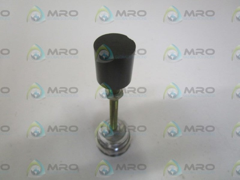 CUTLER-HAMMER 10935H9 EXTERNAL OPERATOR (AS PICTURED)  NSMP