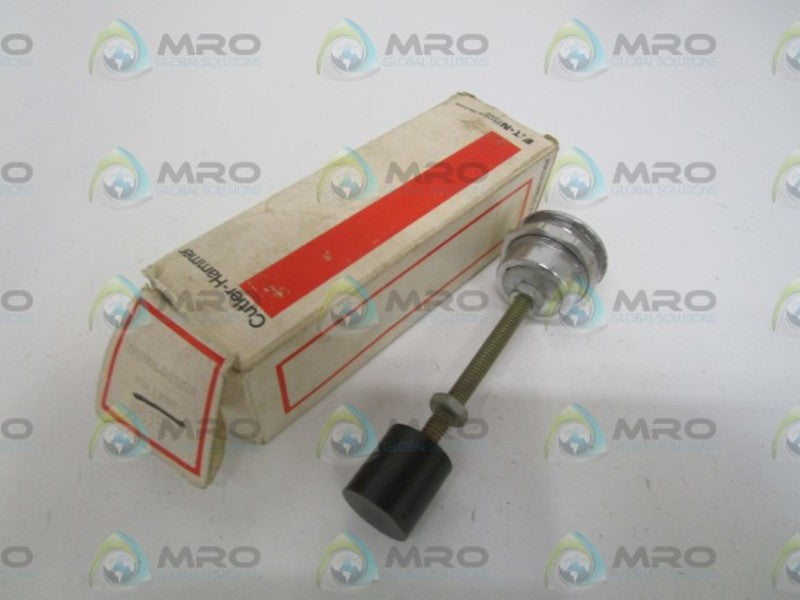 CUTLER-HAMMER 10935H9 EXTERNAL OPERATOR (AS PICTURED)  NSMP