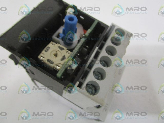 SIEMENS 3RB2026-1SB0 OVERLOAD RELAY (AS PICTURED) *NEW NO BOX*