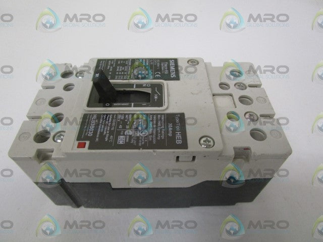 SIEMENS HEB3B030 CIRCUIT BRAEKER 30A (AS PICTURED) *NEW NO BOX*