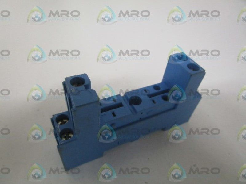FINDER 95.83.1 TERMINAL BASE SOCKET  NSNP