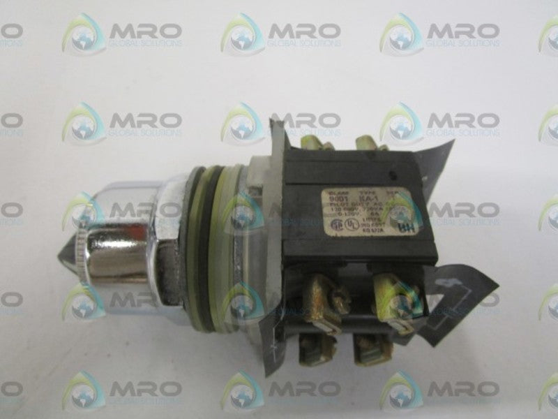 SQUARE D 9001-KA-1 PUSHBUTTON W/ CONTACT BLOCK *USED*