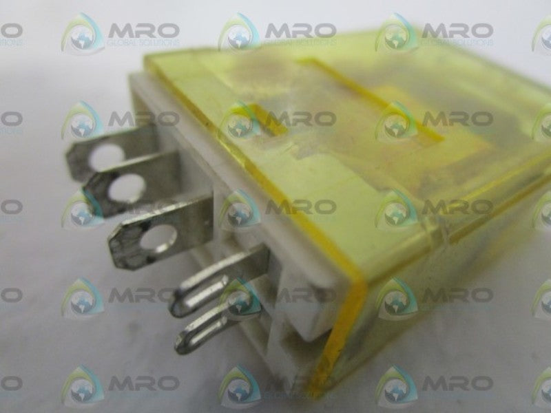 IDEC RHIB-U RELAY 120VAC  UNMP