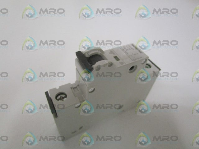 SIEMENS 5SY6105-7 CIRCUIT BREAKER *NEW NO BOX*