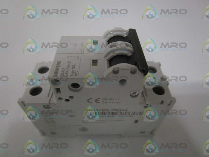 SIEMENS 5SJ4205-7HG42 CIRCUIT BREAKER (CHIPPED) *NEW NO BOX*