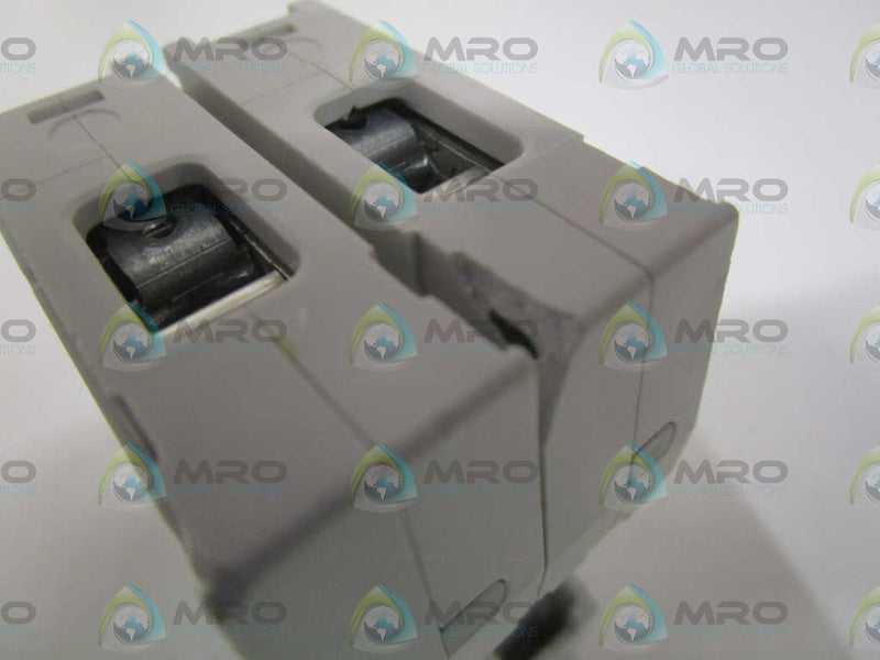 SIEMENS 5SJ4205-7HG42 CIRCUIT BREAKER (CHIPPED) *NEW NO BOX*