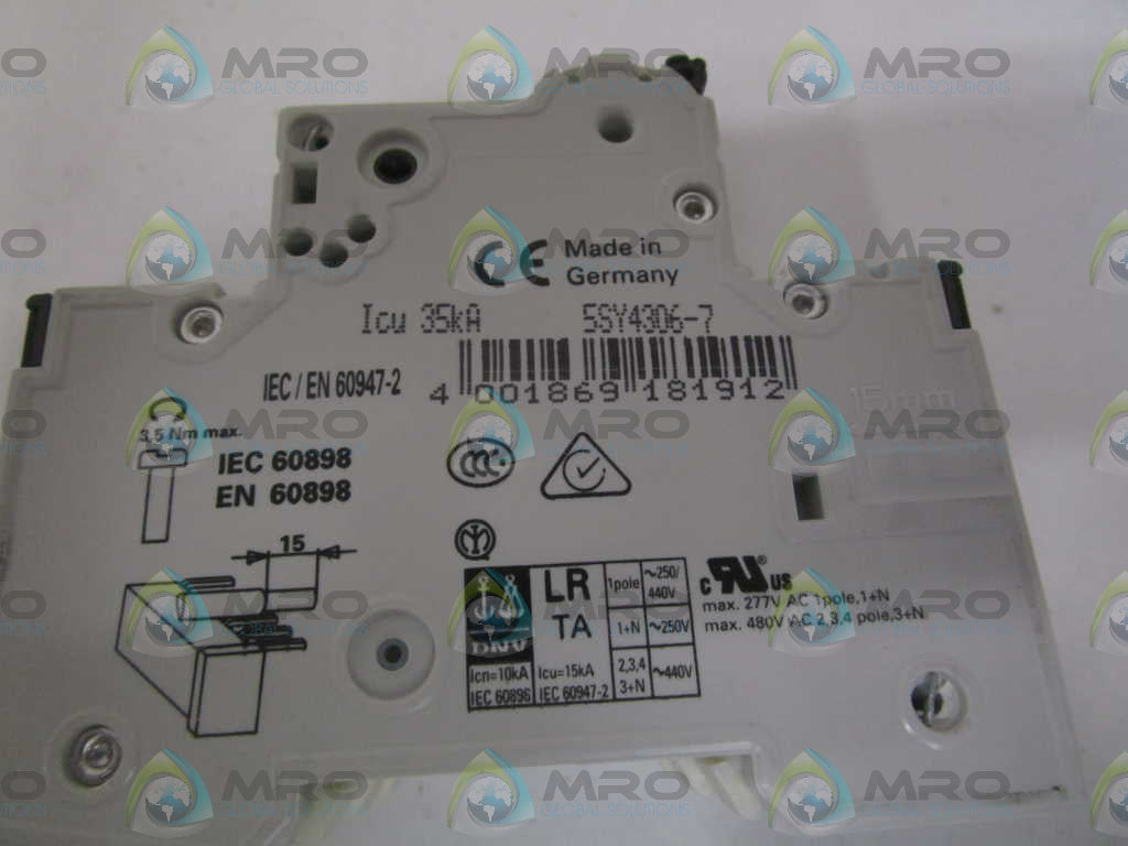 SIEMENS 5SY4306-7  CIRCUIT BREAKER 400V *NEW IN BOX*