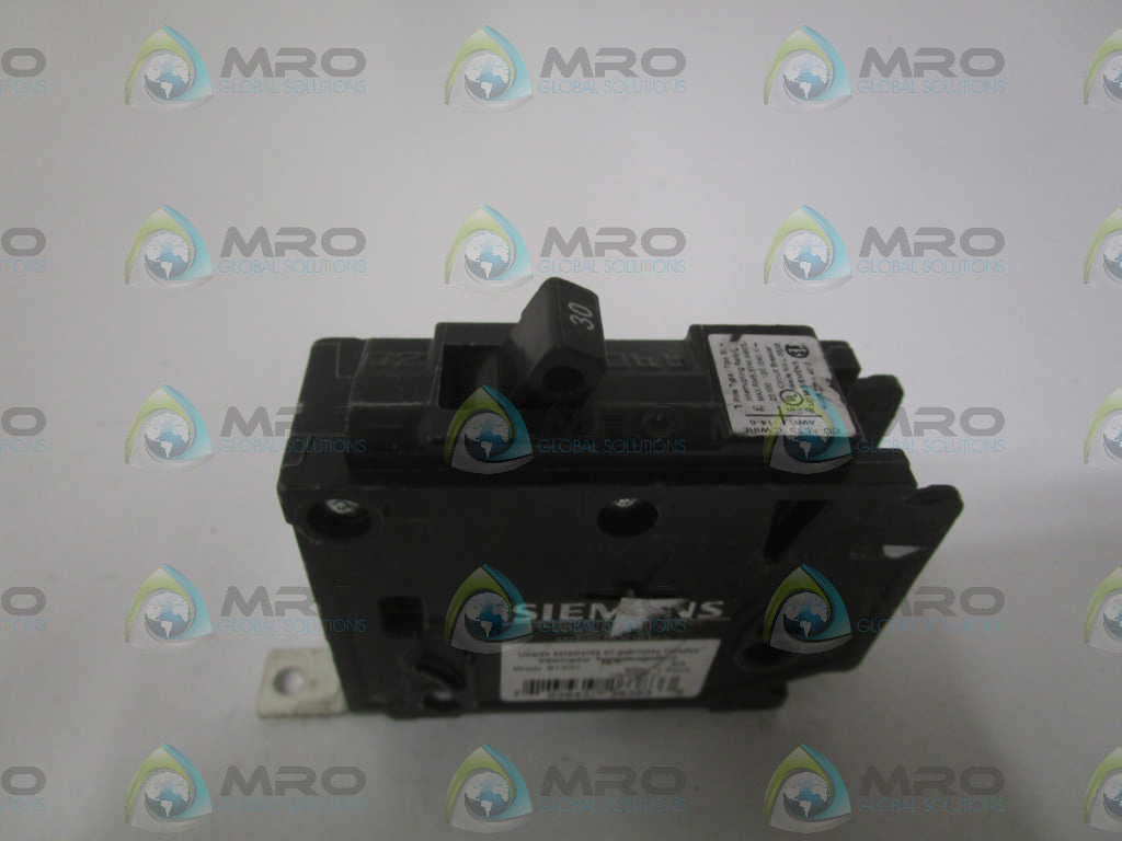 SIEMENS B130H CIRCUIT BREAKER 30A (CHIPPED) *NEW NO BOX*