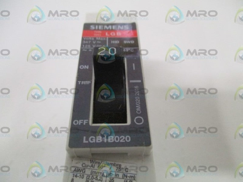 SIEMENS LGB1B020 CIRCUIT BREAKER 20A (CHIPPED) *USED*