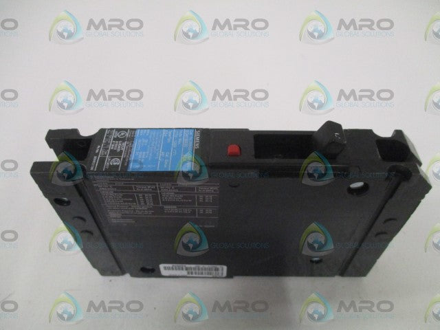 SIEMENS ED41B030 CIRCUIT BREAKER 30A (CHIPPED) *USED*