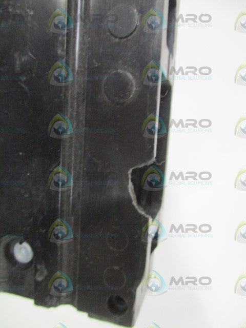 SIEMENS ED41B030 CIRCUIT BREAKER 30A (CHIPPED) *USED*