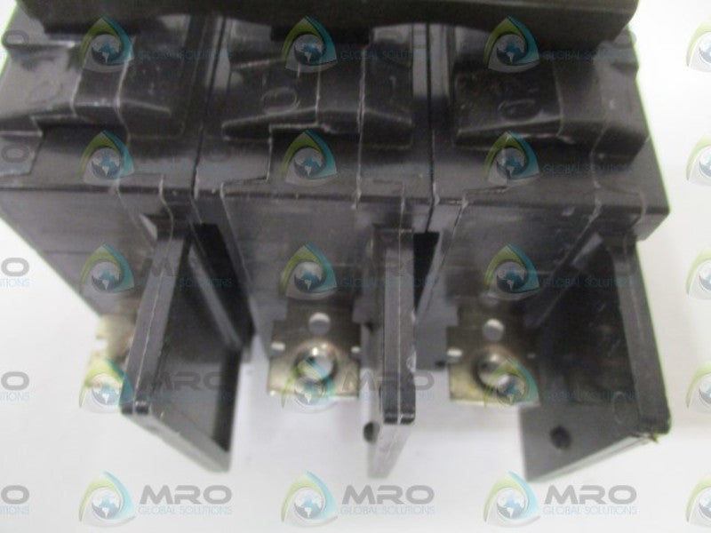 SIEMENS BQ3B100C CIRCUIT BREAKER 100A (CHIPPED/CRACKED) *NEW NO BOX*