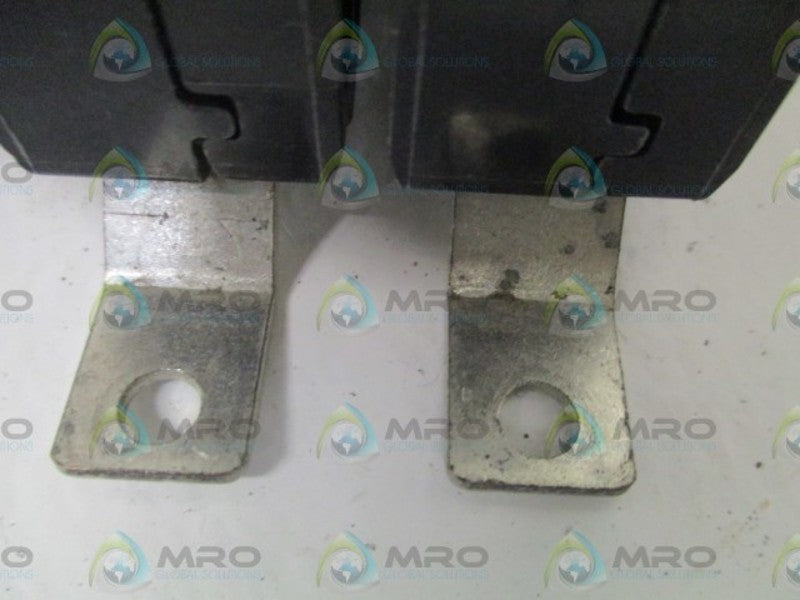 SIEMENS B260 CIRCUIT BREAKER 60A (AS PICTURED) *USED*