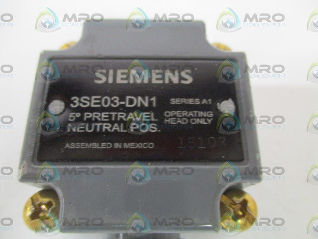 SIEMENS 3SE03-DN1 OPERATING HEAD ONLY *USED*