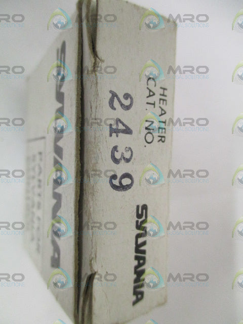 SYLVANIA 2439 HEATER *NEW IN BOX*