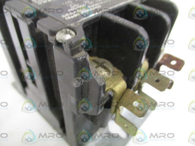 FURNAS 42AF35AG CONTACTOR (AS PICTURED) *USED*