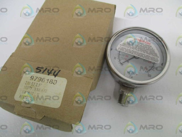 INDUSTRIAL MRO 9796180 PRESSURE GAUGE 100PSI 232.53 2.5" *NEW IN BOX*