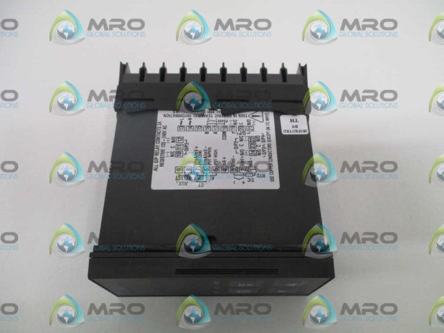 HONEYWELL DC150 221101220S98 TEMPERATURE CONTROLLER *NEW NO BOX*