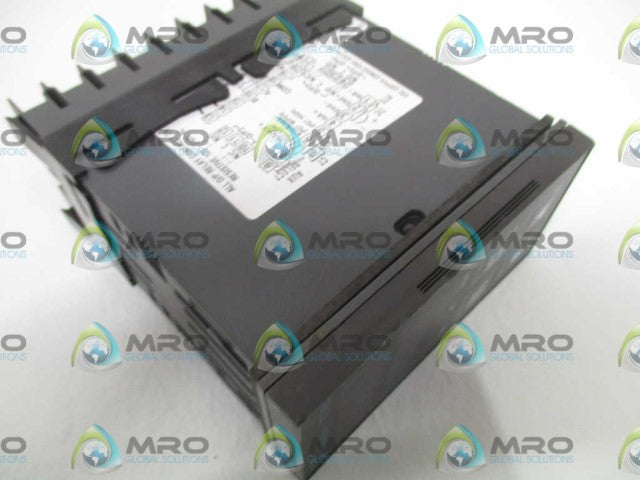 HONEYWELL DC150 221101220S98 TEMPERATURE CONTROLLER *USED*