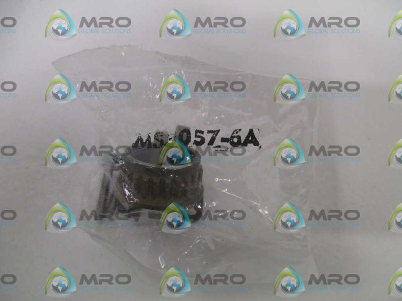 AMPHENOL MS3057-6A CABLE CLAMP * NEW IN FACTORY BAG *