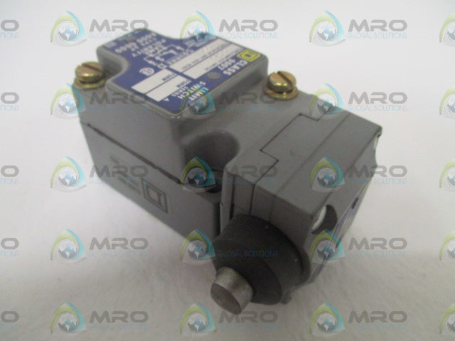 SQUARE D 9007-C52G SER. A LIMIT SWITCH *NEW NO BOX*