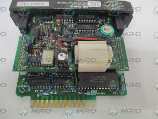 GE FANUC IC610CPU106C  CPU W/ 3.7K RAM MODULE *USED*