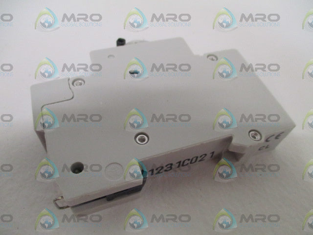 GENERAL ELECTRIC V07102 CIRCUIT BRAEKER 277/480V *NEW NO BOX*