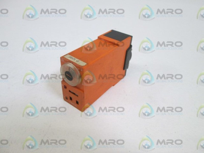 SYRELEC TIMER 110V OLRU  UNMP