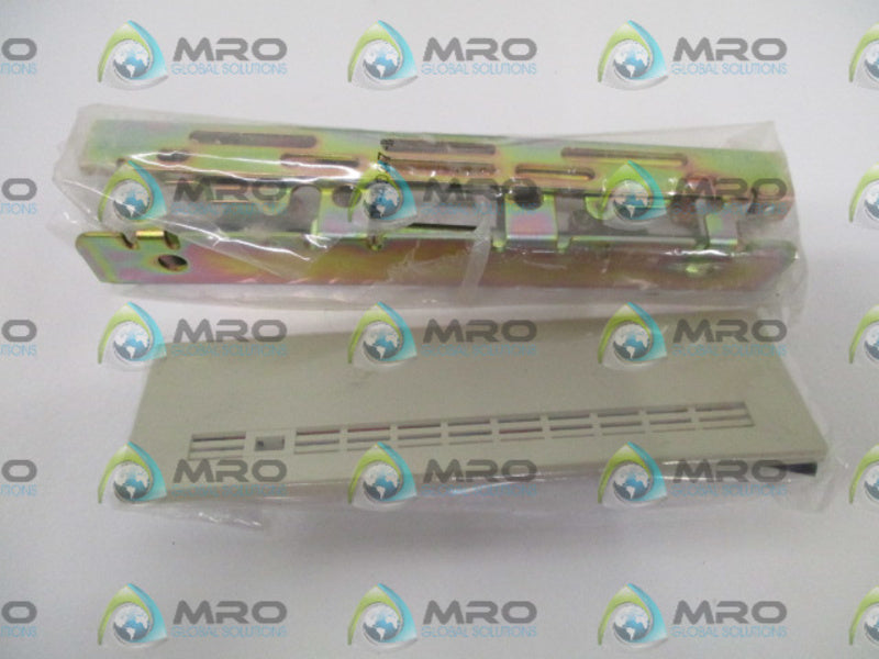 UNIVERSAL INSTALLATION KIT 01-4036-B 3.5" HARD DISK DRIVE *NEW IN BOX*