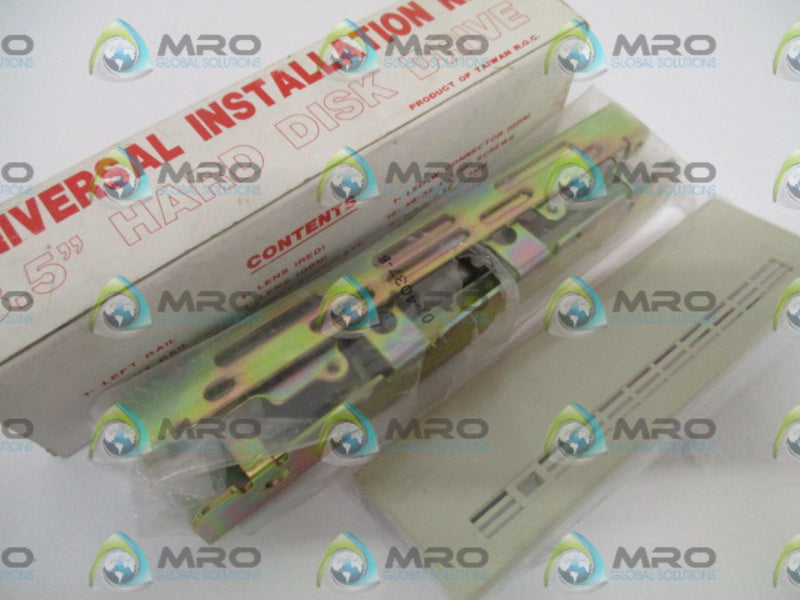 UNIVERSAL INSTALLATION KIT 01-4036-B 3.5" HARD DISK DRIVE *NEW IN BOX*