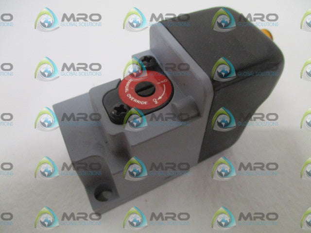 SCHRADER BELLOWS K17200853 SOLENOID ASSEMBLY *NEW NO BOX*