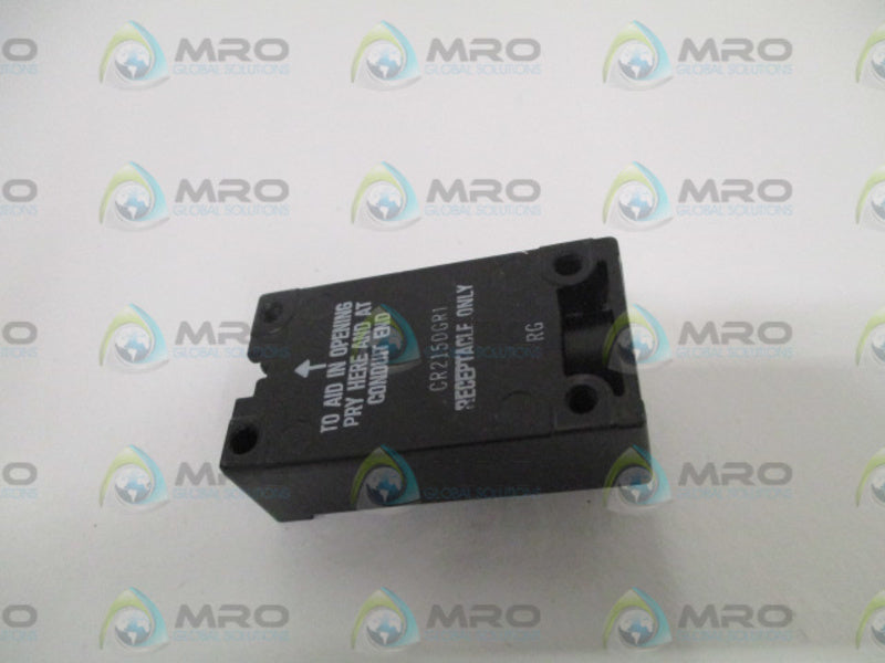 GENERAL ELECTRIC CR215DGR1 RECEPTACLE *USED*